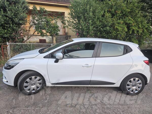 Renault - Clio - 1.5 DCI