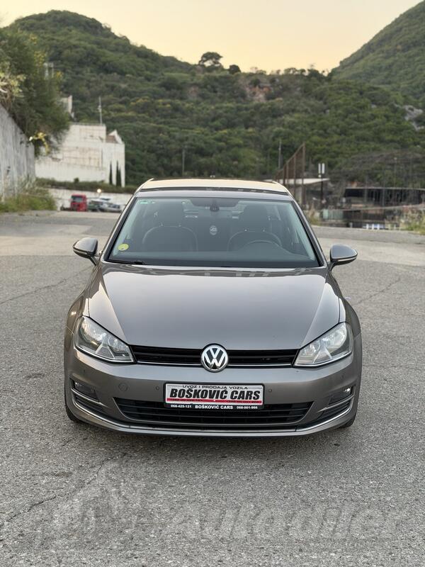 Volkswagen - Golf 7 - 2.0