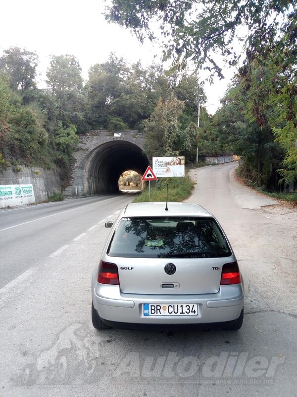 Volkswagen - Golf 4 - 1.9tdi