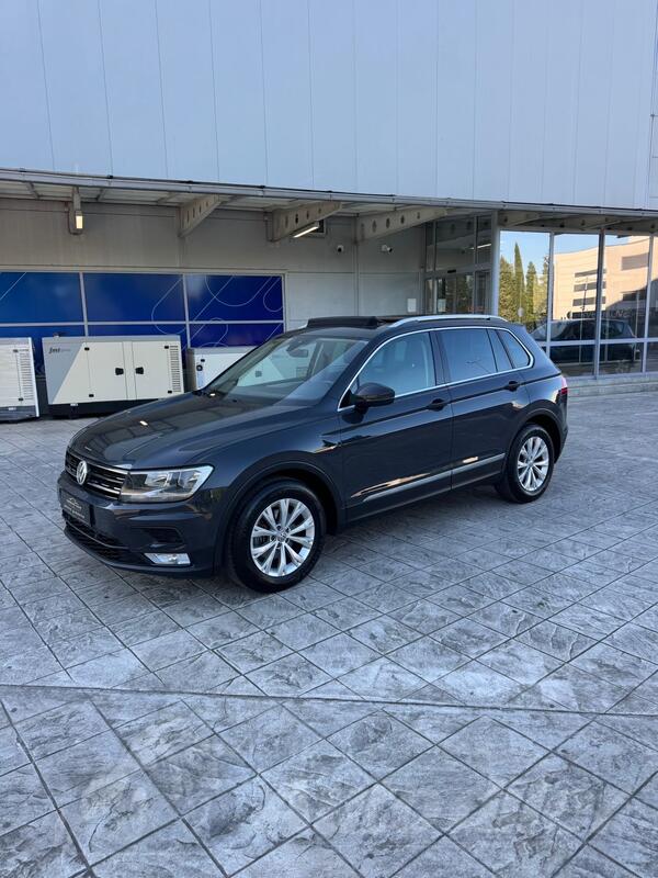 Volkswagen - Tiguan - 2.0