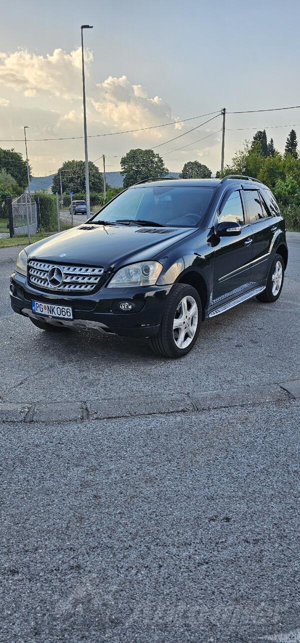 Mercedes Benz - ML 320