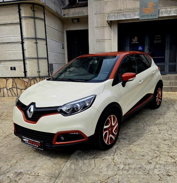 Renault - Captur - 1.5 DCI-INTENSE