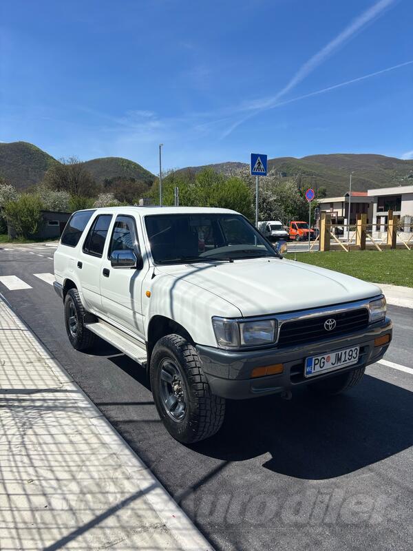 Toyota - 4Runner - 2.4