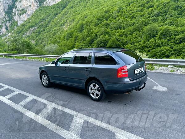 Škoda - Octavia - 2.0