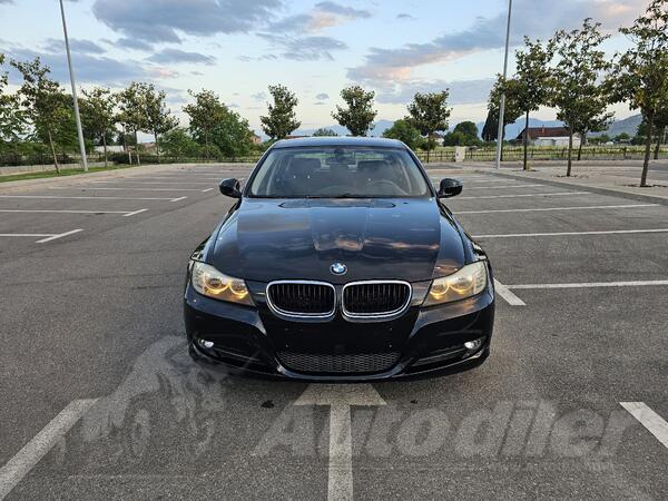 BMW - 320 - 2,0 D
