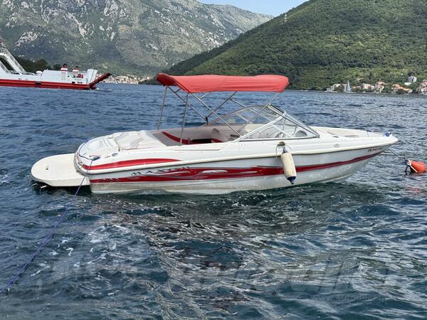 Maxum - 1800SR3