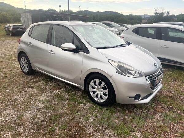 Peugeot - 208 - 1.6 hdi