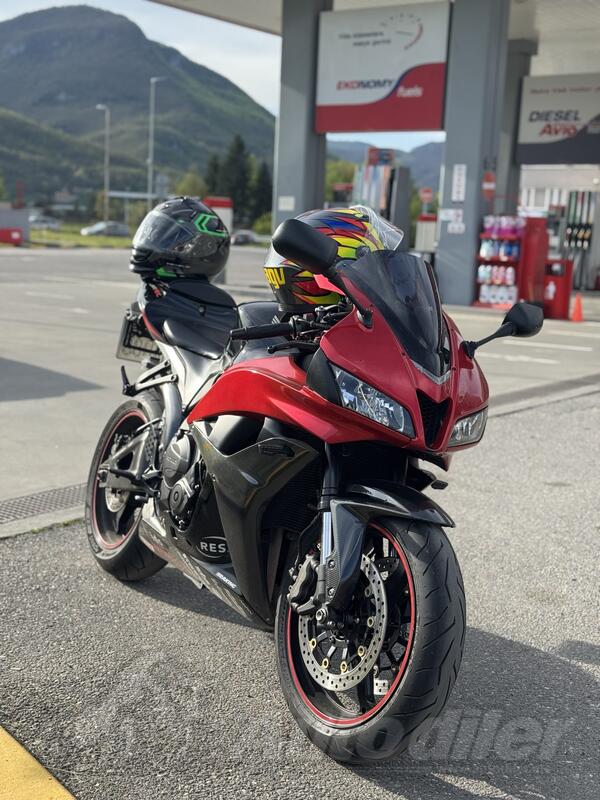 Honda - CBR 600RR