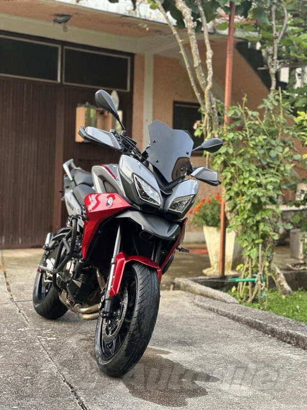Yamaha - Tracer 900