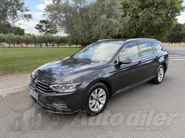 Volkswagen - Passat - AUTOMATIK
