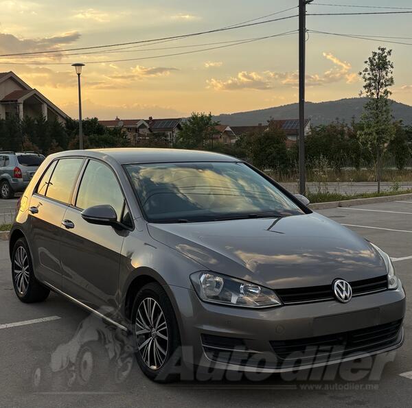 Volkswagen - Golf 7 - 1.6tdi