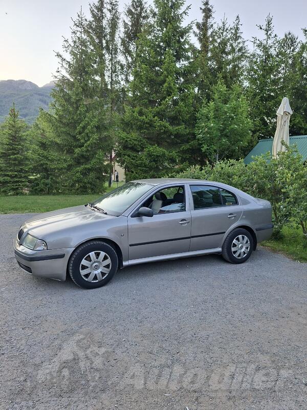 Škoda - Octavia - Tour