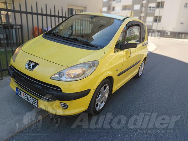 Peugeot - 1007 - 1.4 l