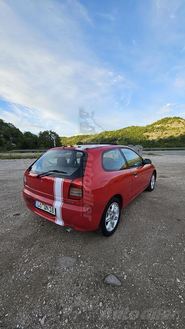 Mitsubishi - Colt - 1.3i
