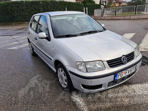 Volkswagen - Polo - 1.0