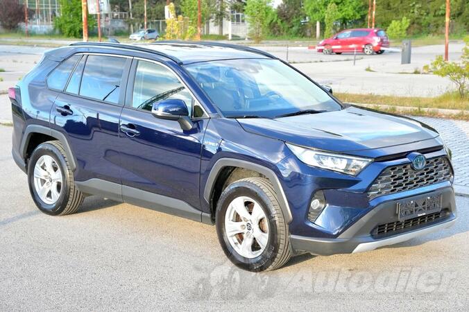 Toyota - RAV 4 - 2.5 HIBRID DYNAMIC BUSINESS 218 HP