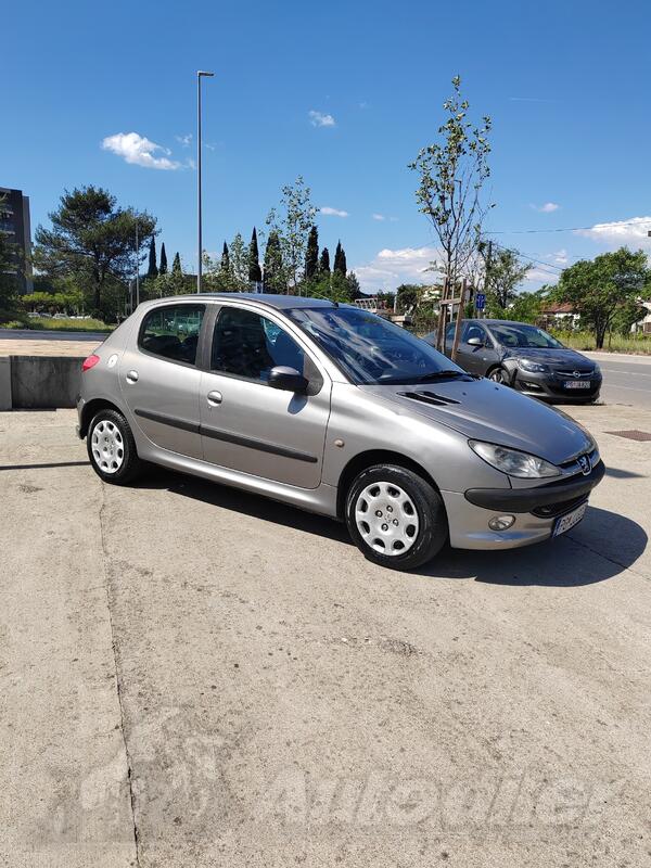 Peugeot - 206 - 1.4 hdi