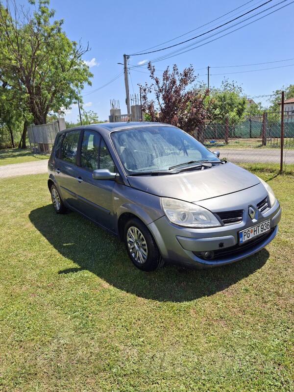Renault - Scenic - 1.5 DCI