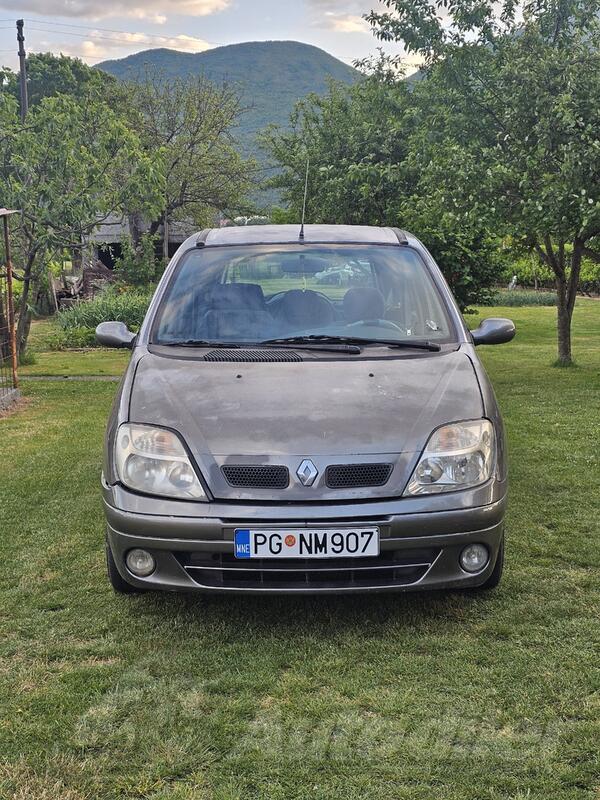 Renault - Scenic - 1.9dci