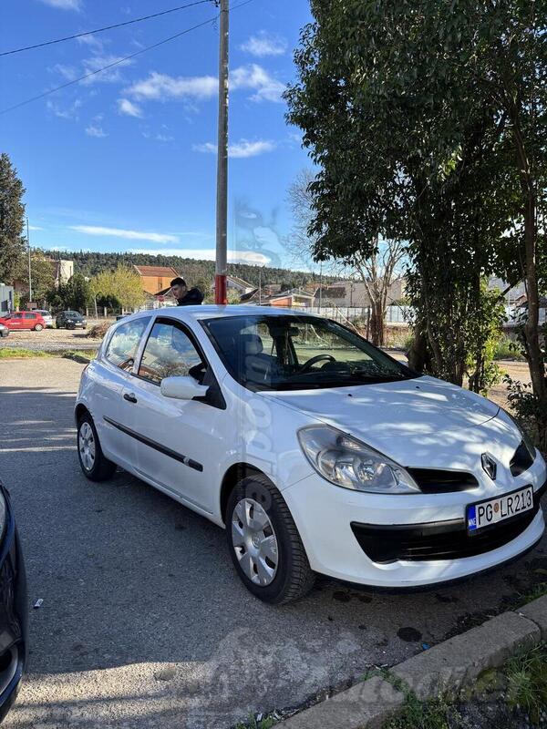 Renault - Clio - 1.2 benzinac