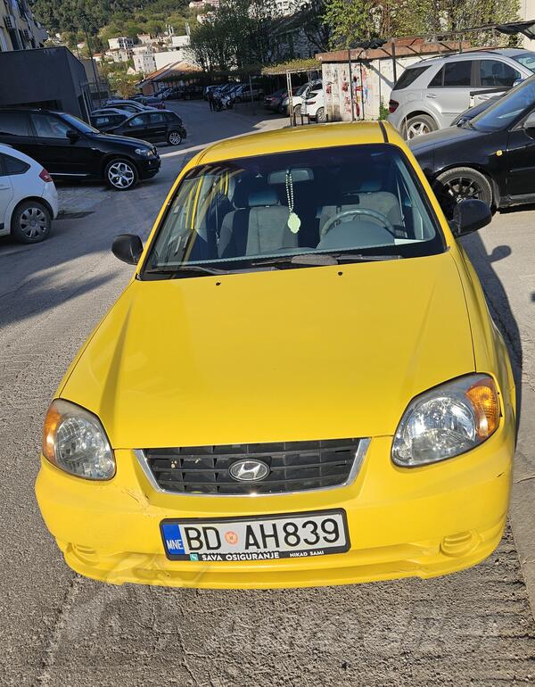 Hyundai - Accent  - 1.3 GL