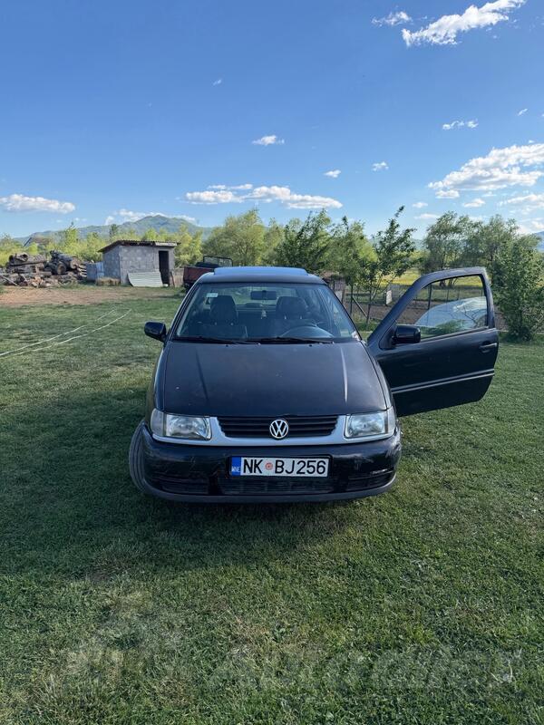 Volkswagen - Polo - 1.6