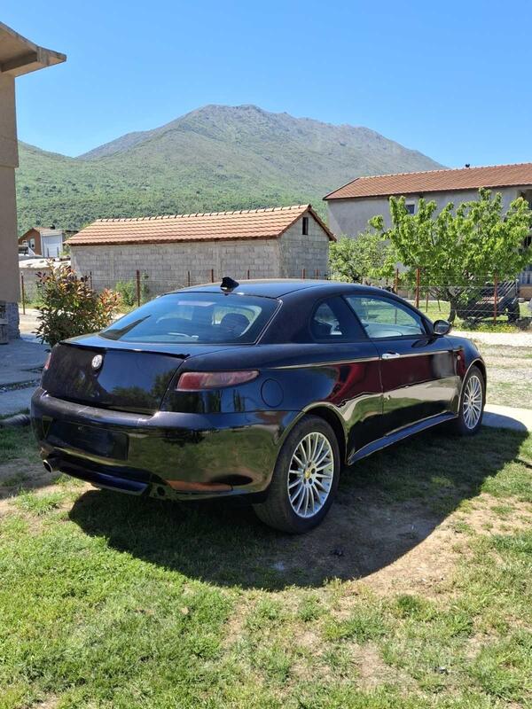 Alfa Romeo - GT - 1.9