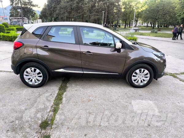 Renault - Captur - 1.5 Dci 66 kw
