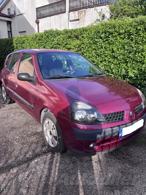 Renault - Clio - 1.2 16V