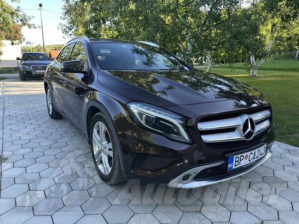 Mercedes Benz - GLA 220 - 2.2