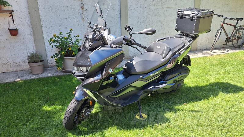 BMW - C400GT