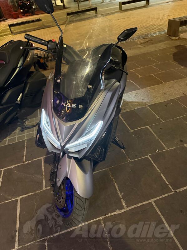 NAS - vespa max t 125