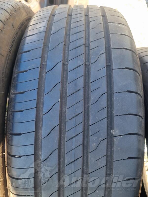 GoodYear - EfficentGrip Performance2 - Ljetnja guma
