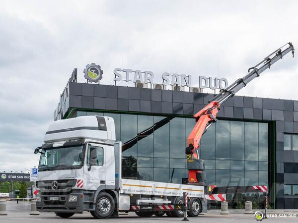 Mercedes Benz - Actros 2546 / 6x2 / Palfinger PK 53002 kran Winch / kamion s ravnom platformom / ...