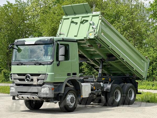 Mercedes Benz - ACTROS 3336 / 6x6 / kiper / LUS-1284
