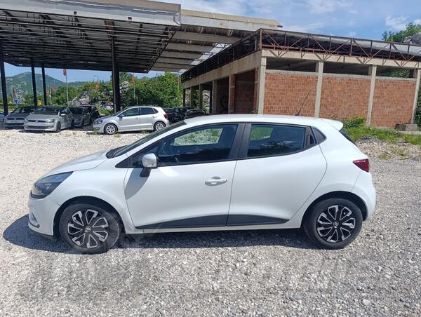 Renault - Clio - 1.5 dci