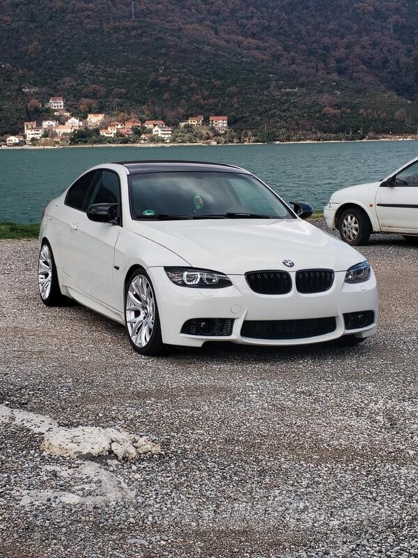 BMW - 335 - 3.0i