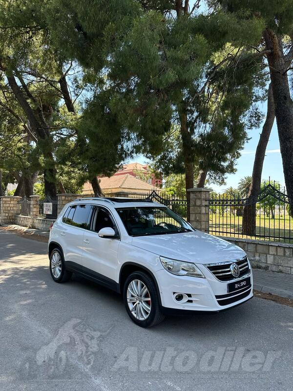 Volkswagen - Tiguan - 4x4
