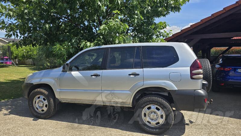 Toyota - Land Cruiser