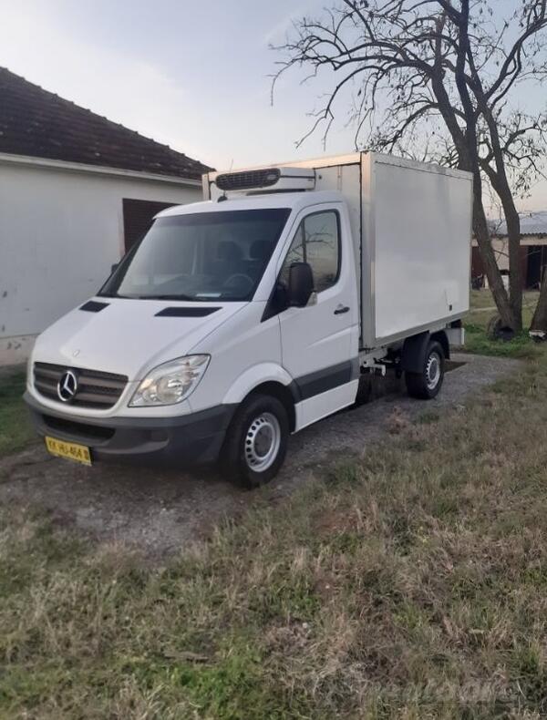 Mercedes Benz - Sprinter