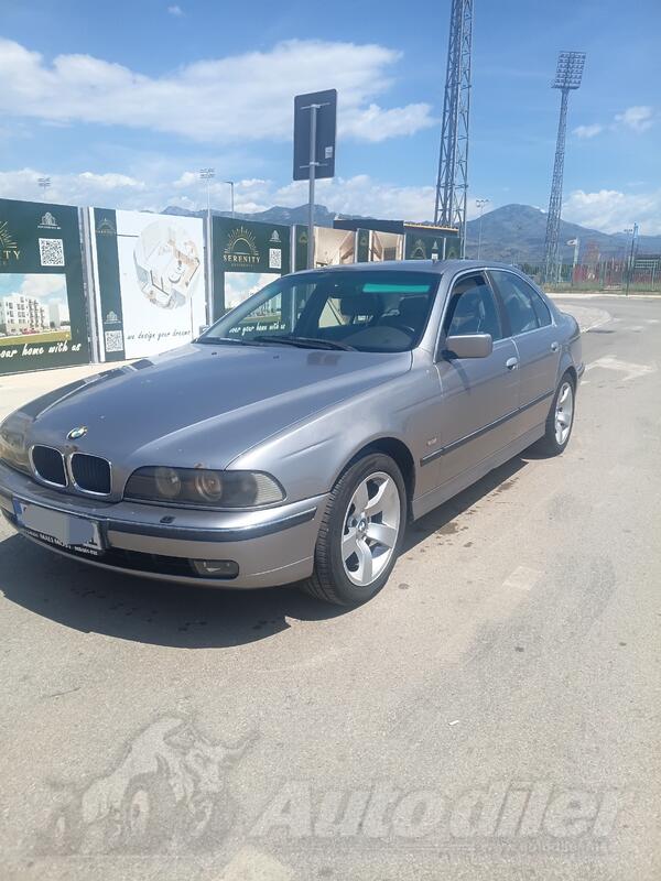BMW - 528 - m52b28