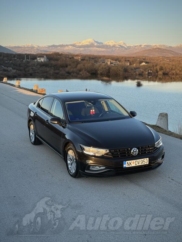 Volkswagen - Passat - 2.0 TDI