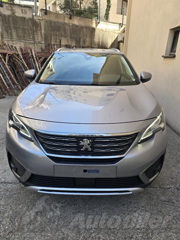 Peugeot - 5008 - 1.6 HDI
