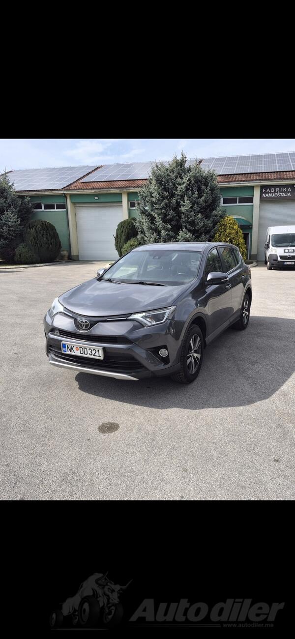 Toyota - RAV 4 - 2.0 d