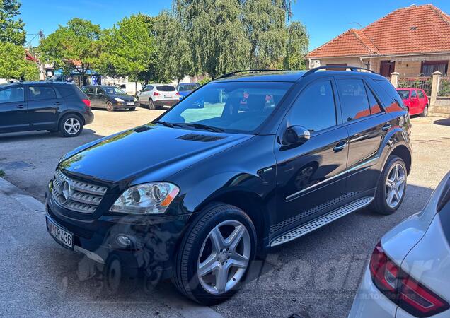 Mercedes Benz - ML 320 - W164