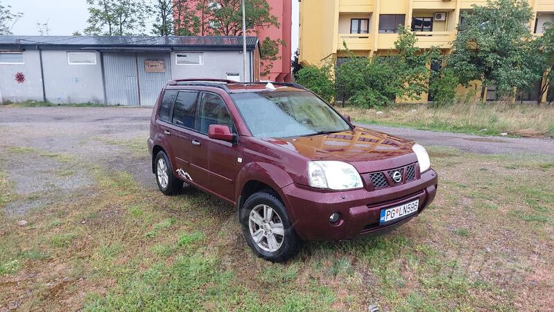 Nissan - X-Trail - 2.2