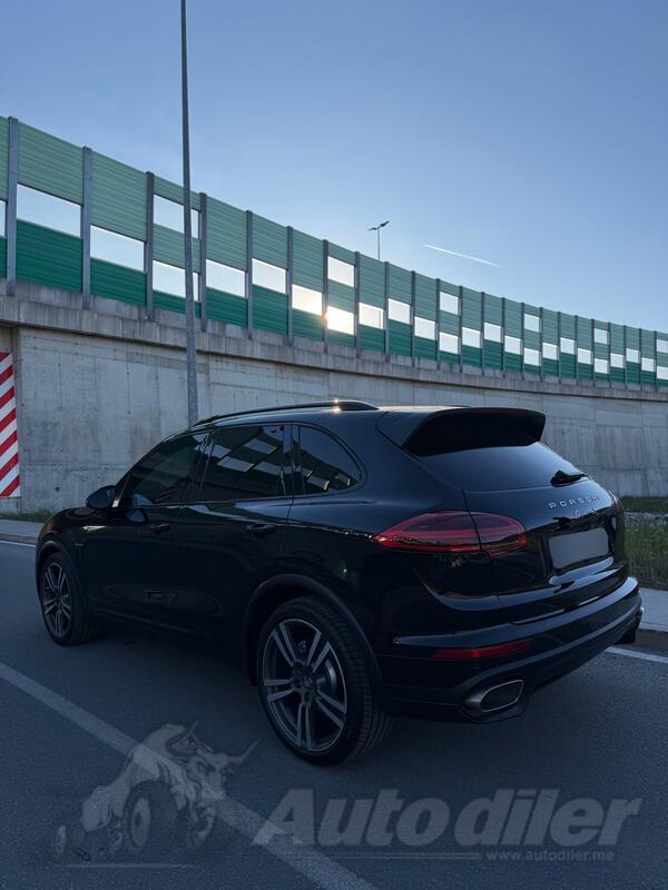 Porsche - Cayenne - 3.0 dizel