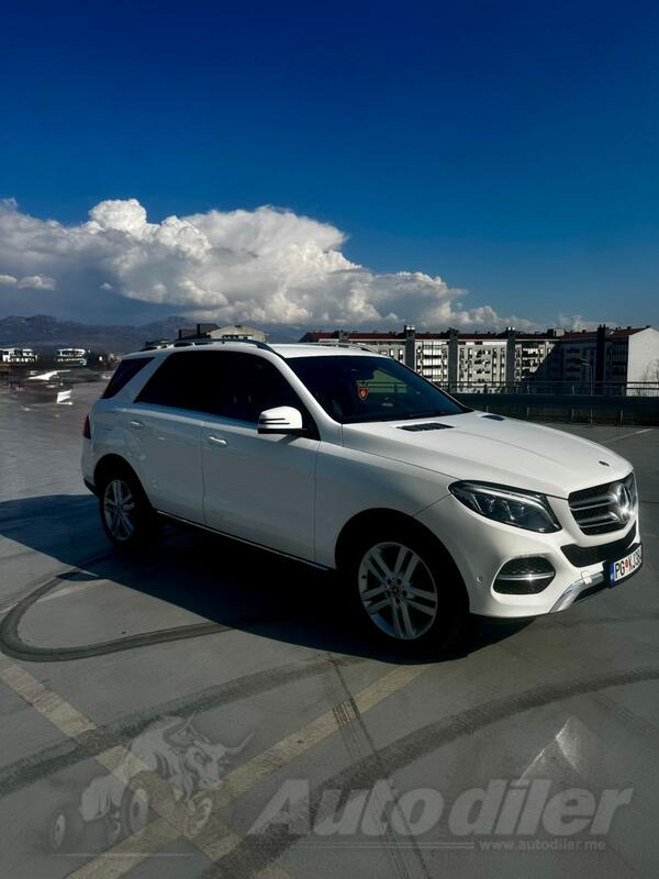 Mercedes Benz - GLE 350 - 350D