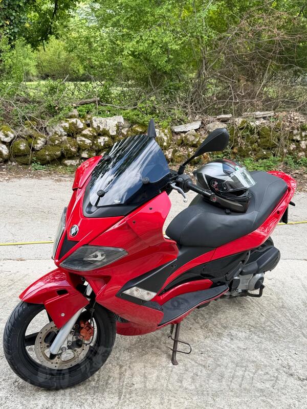 Gilera - Nexus