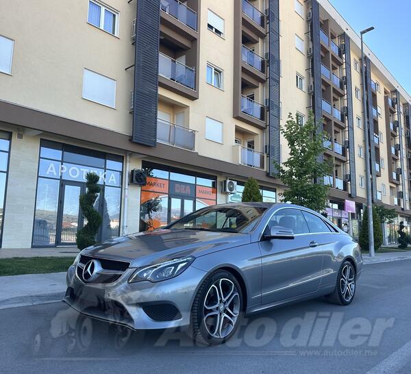 Mercedes Benz - E 220 - Avantgarde